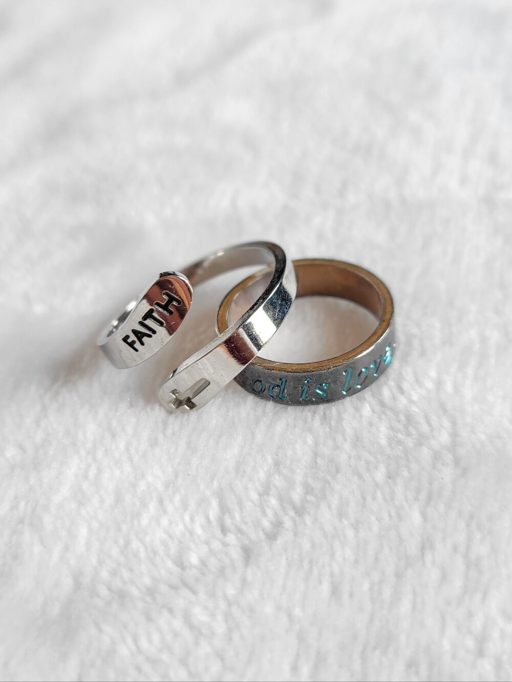 Set of Two Silver Tone Inspirational Rings - 'Faith' & 'God is Love'